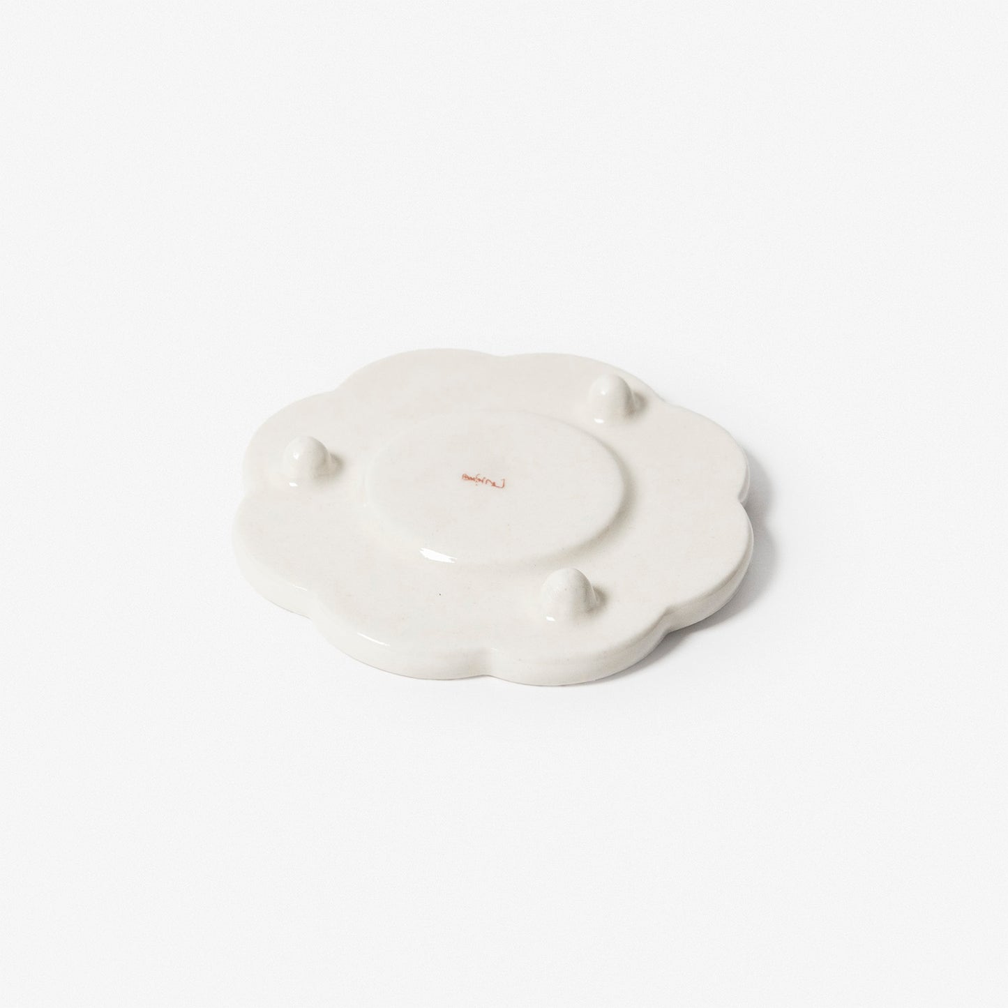 A refined Dehua porcelain teaware and tableware piece, crafted in the kilns of Fujian with a legacy dating back to ancient China; this minimalist yet culturally rich ceramic reflects the purity of Eastern craftsmanship, blending seamlessly into modern interiors inspired by Chinese tradition, ritual, and timeless design. Hog Lane, London Based Chinese homeware UK
