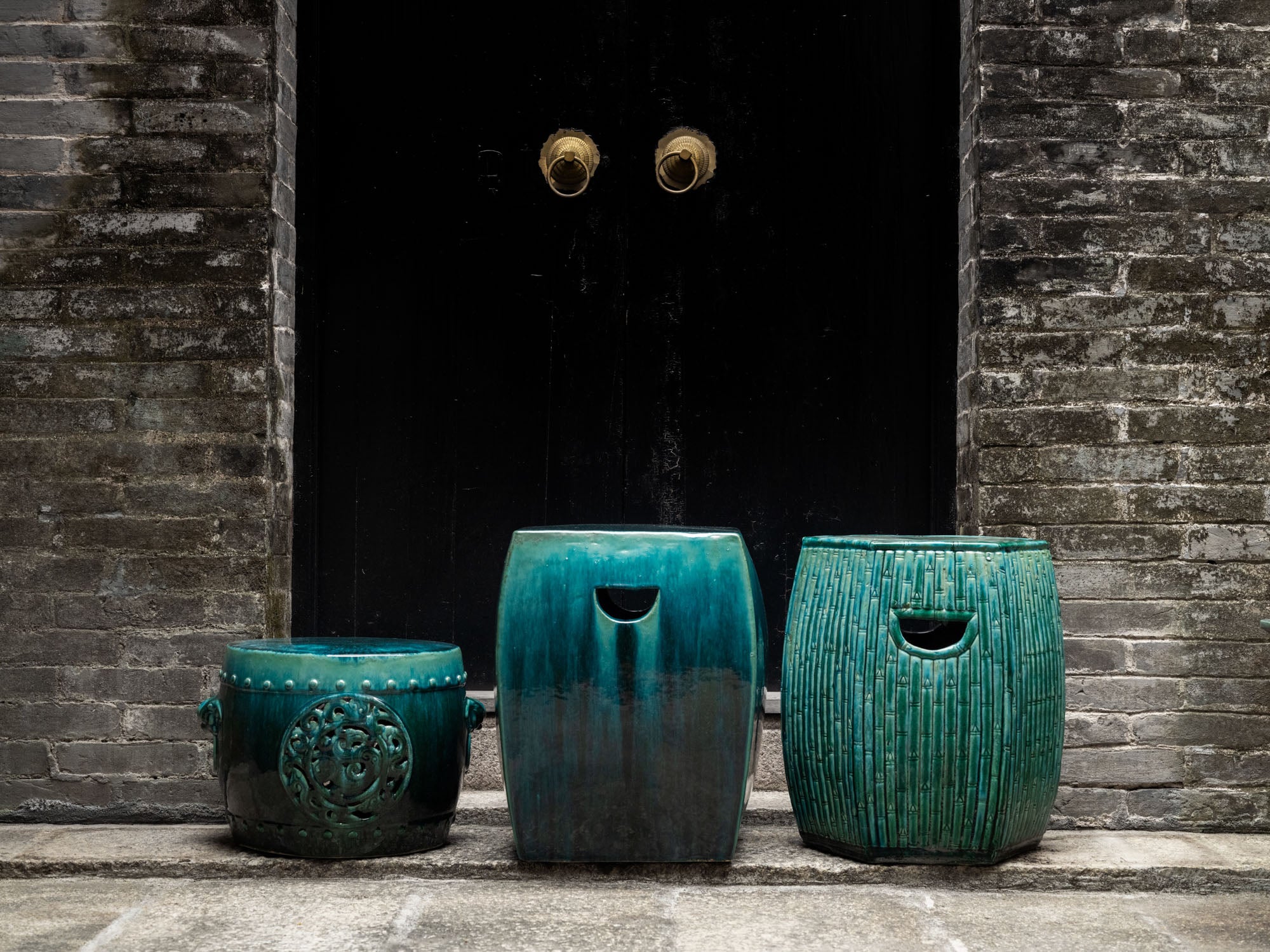 A handcrafted Shiwan ceramic piece made using traditional kiln-fired techniques from southern China, showcasing the unique glaze patterns, symbolic forms, and sculptural artistry rooted in Cantonese heritage; this oriental decorative item brings timeless Chinese craftsmanship and cultural elegance into modern interior spaces.
Collectible with traditional Chinese glaze and cultural symbolism, ideal for antique lovers and oriental art collectors.