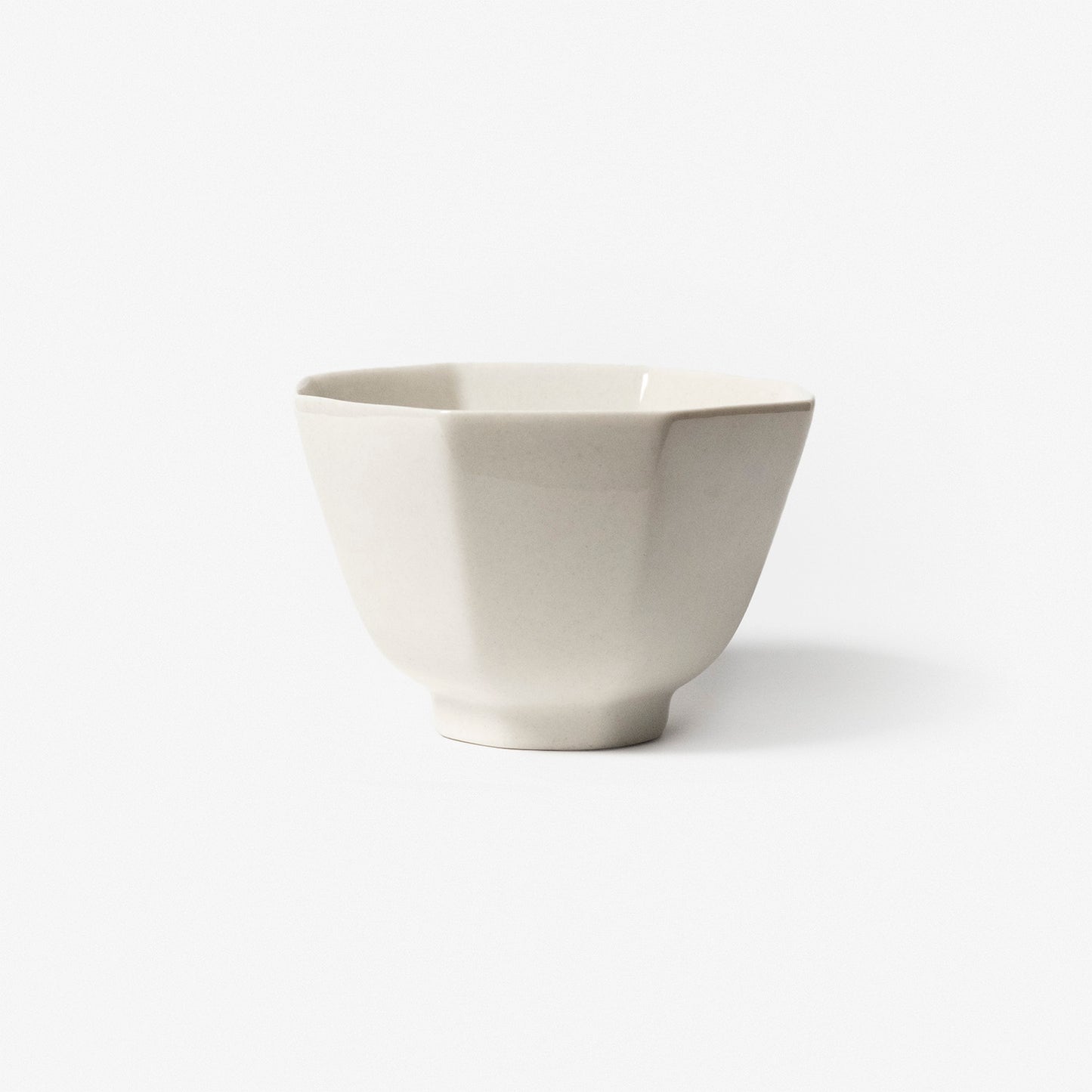 A refined Dehua porcelain teaware and tableware piece, crafted in the kilns of Fujian with a legacy dating back to ancient China; this minimalist yet culturally rich ceramic reflects the purity of Eastern craftsmanship, blending seamlessly into modern interiors inspired by Chinese tradition, ritual, and timeless design. Hog Lane, London Based Chinese homeware UK