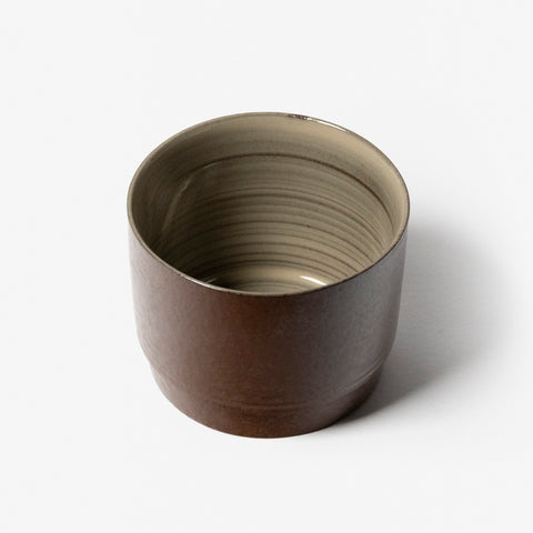 A refined Dehua porcelain teaware and tableware piece, crafted in the kilns of Fujian with a legacy dating back to ancient China; this minimalist yet culturally rich ceramic reflects the purity of Eastern craftsmanship, blending seamlessly into modern interiors inspired by Chinese tradition, ritual, and timeless design. Hog Lane, London Based Chinese homeware UK