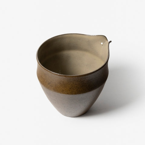 A refined Dehua porcelain teaware and tableware piece, crafted in the kilns of Fujian with a legacy dating back to ancient China; this minimalist yet culturally rich ceramic reflects the purity of Eastern craftsmanship, blending seamlessly into modern interiors inspired by Chinese tradition, ritual, and timeless design. Hog Lane, London Based Chinese homeware UK