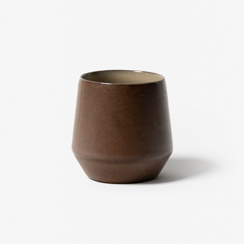 A refined Dehua porcelain teaware and tableware piece, crafted in the kilns of Fujian with a legacy dating back to ancient China; this minimalist yet culturally rich ceramic reflects the purity of Eastern craftsmanship, blending seamlessly into modern interiors inspired by Chinese tradition, ritual, and timeless design. Hog Lane, London Based Chinese homeware UK