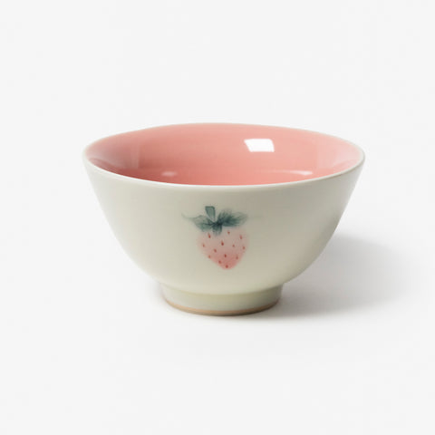 A refined Dehua porcelain teaware and tableware piece, crafted in the kilns of Fujian with a legacy dating back to ancient China; this minimalist yet culturally rich ceramic reflects the purity of Eastern craftsmanship, blending seamlessly into modern interiors inspired by Chinese tradition, ritual, and timeless design. Hog Lane, London Based Chinese homeware UK
