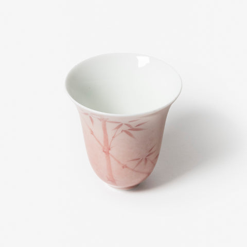 A refined Dehua porcelain teaware and tableware piece, crafted in the kilns of Fujian with a legacy dating back to ancient China; this minimalist yet culturally rich ceramic reflects the purity of Eastern craftsmanship, blending seamlessly into modern interiors inspired by Chinese tradition, ritual, and timeless design. Hog Lane, London Based Chinese homeware UK