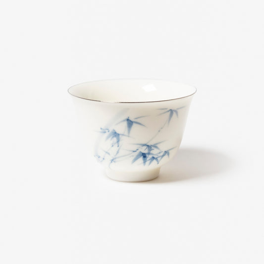 A refined Dehua porcelain teaware and tableware piece, crafted in the kilns of Fujian with a legacy dating back to ancient China; this minimalist yet culturally rich ceramic reflects the purity of Eastern craftsmanship, blending seamlessly into modern interiors inspired by Chinese tradition, ritual, and timeless design. Hog Lane, London Based Chinese homeware UK