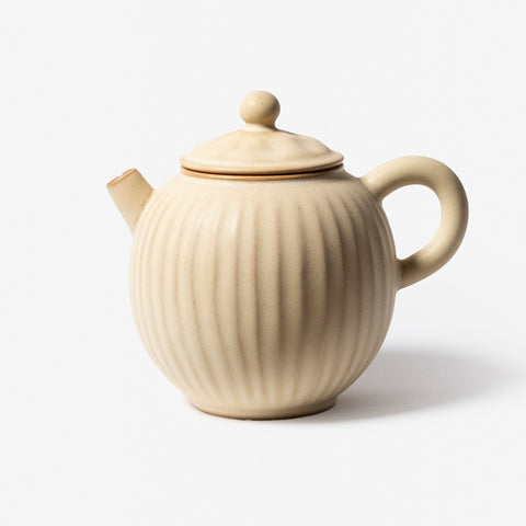 A refined Dehua porcelain teaware and tableware piece, crafted in the kilns of Fujian with a legacy dating back to ancient China; this minimalist yet culturally rich ceramic reflects the purity of Eastern craftsmanship, blending seamlessly into modern interiors inspired by Chinese tradition, ritual, and timeless design. Hog Lane, London Based Chinese homeware UK