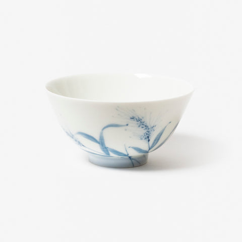 A refined Dehua porcelain teaware and tableware piece, crafted in the kilns of Fujian with a legacy dating back to ancient China; this minimalist yet culturally rich ceramic reflects the purity of Eastern craftsmanship, blending seamlessly into modern interiors inspired by Chinese tradition, ritual, and timeless design. Hog Lane, London Based Chinese homeware UK