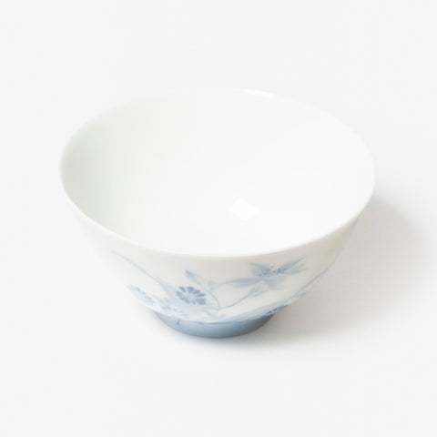 A refined Dehua porcelain teaware and tableware piece, crafted in the kilns of Fujian with a legacy dating back to ancient China; this minimalist yet culturally rich ceramic reflects the purity of Eastern craftsmanship, blending seamlessly into modern interiors inspired by Chinese tradition, ritual, and timeless design. Hog Lane, London Based Chinese homeware UK