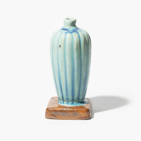 Turquoise Vase Incense Holder, Hog Lane, Chinese Ceramics. A handcrafted Shiwan ceramic piece made using traditional kiln-fired techniques from southern China, showcasing the unique glaze patterns, symbolic forms, and sculptural artistry rooted in Cantonese heritage; this oriental decorative item brings timeless Chinese craftsmanship and cultural elegance into modern interior spaces.